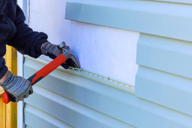 Reliable Siding Inspection contractor in Harrisburg, IL by Squared Siding